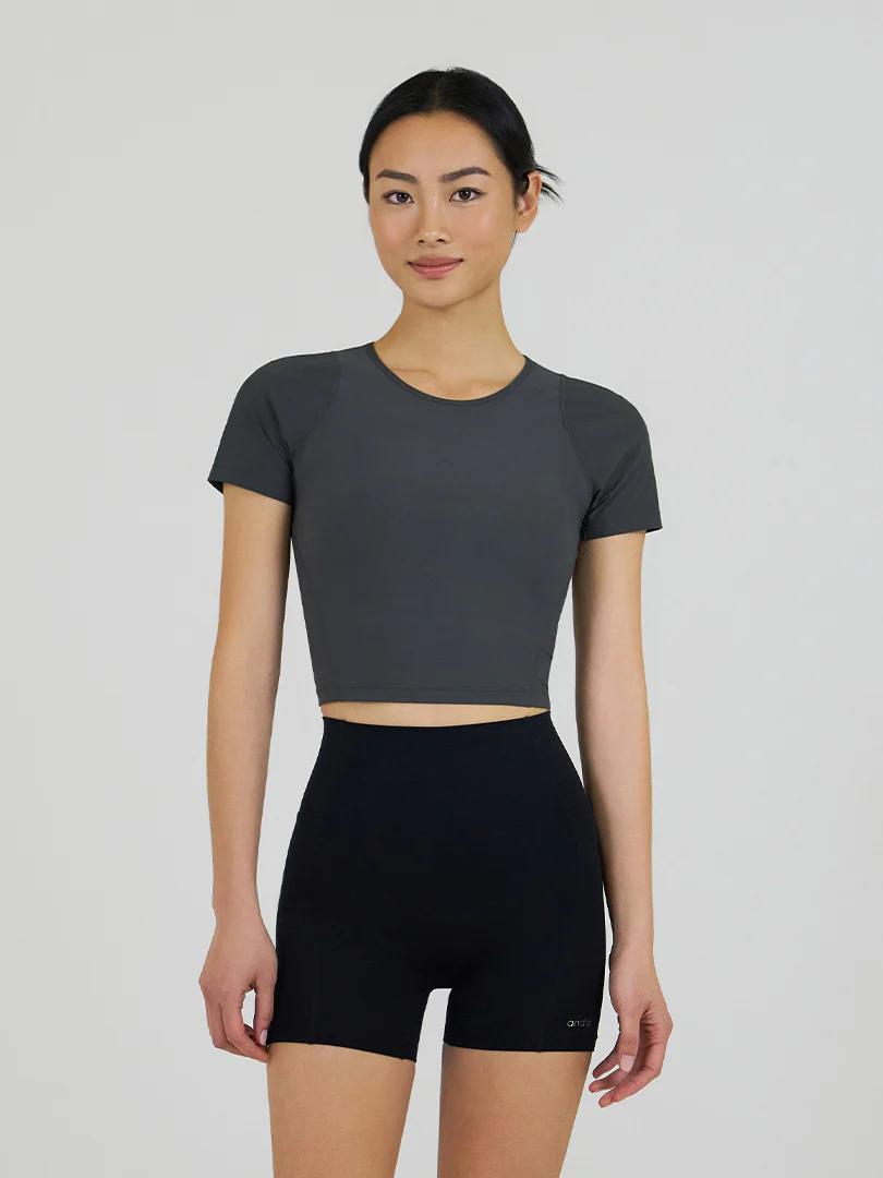 Cut Out Back Cropped Short Sleeve - Image 2