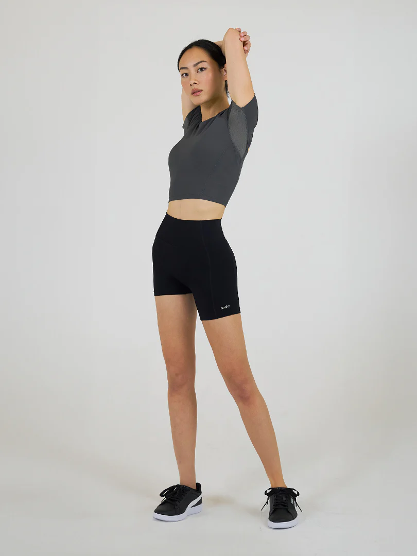 Cut Out Back Cropped Short Sleeve - Image 5