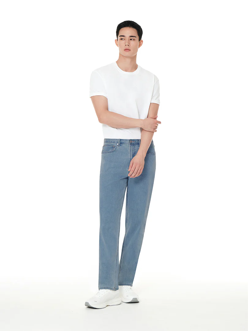 Men's Airdenim Light Jeans (Short) - Image 3