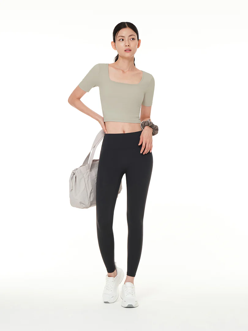 relair Square Neck Short Sleeve (with Pads) - Image 3